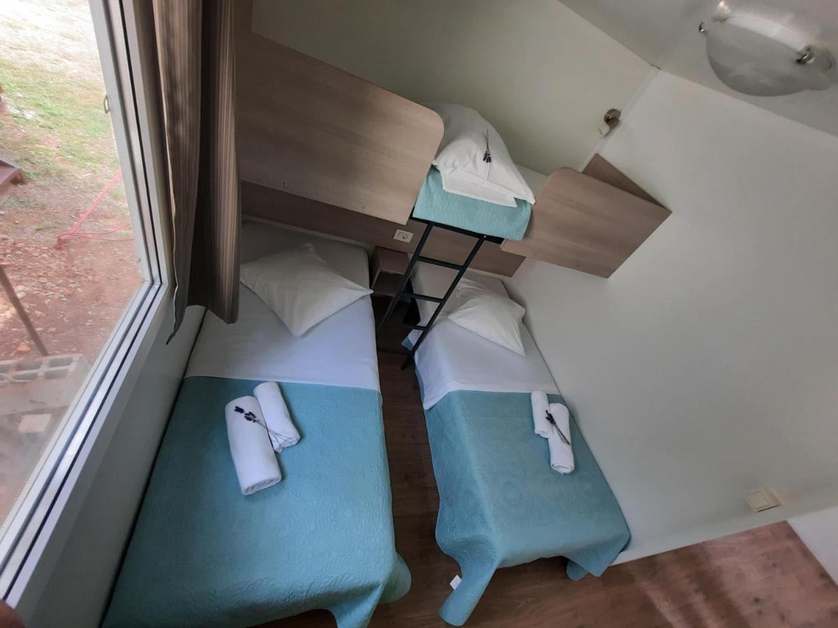 Kamp Rujno Hotel Starigrad Paklenica Ngoại thất bức ảnh