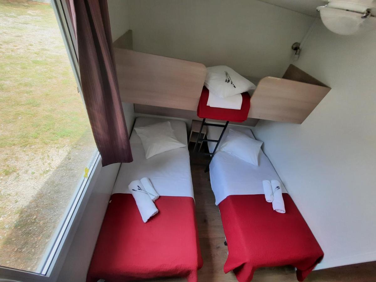 Kamp Rujno Hotel Starigrad Paklenica Ngoại thất bức ảnh