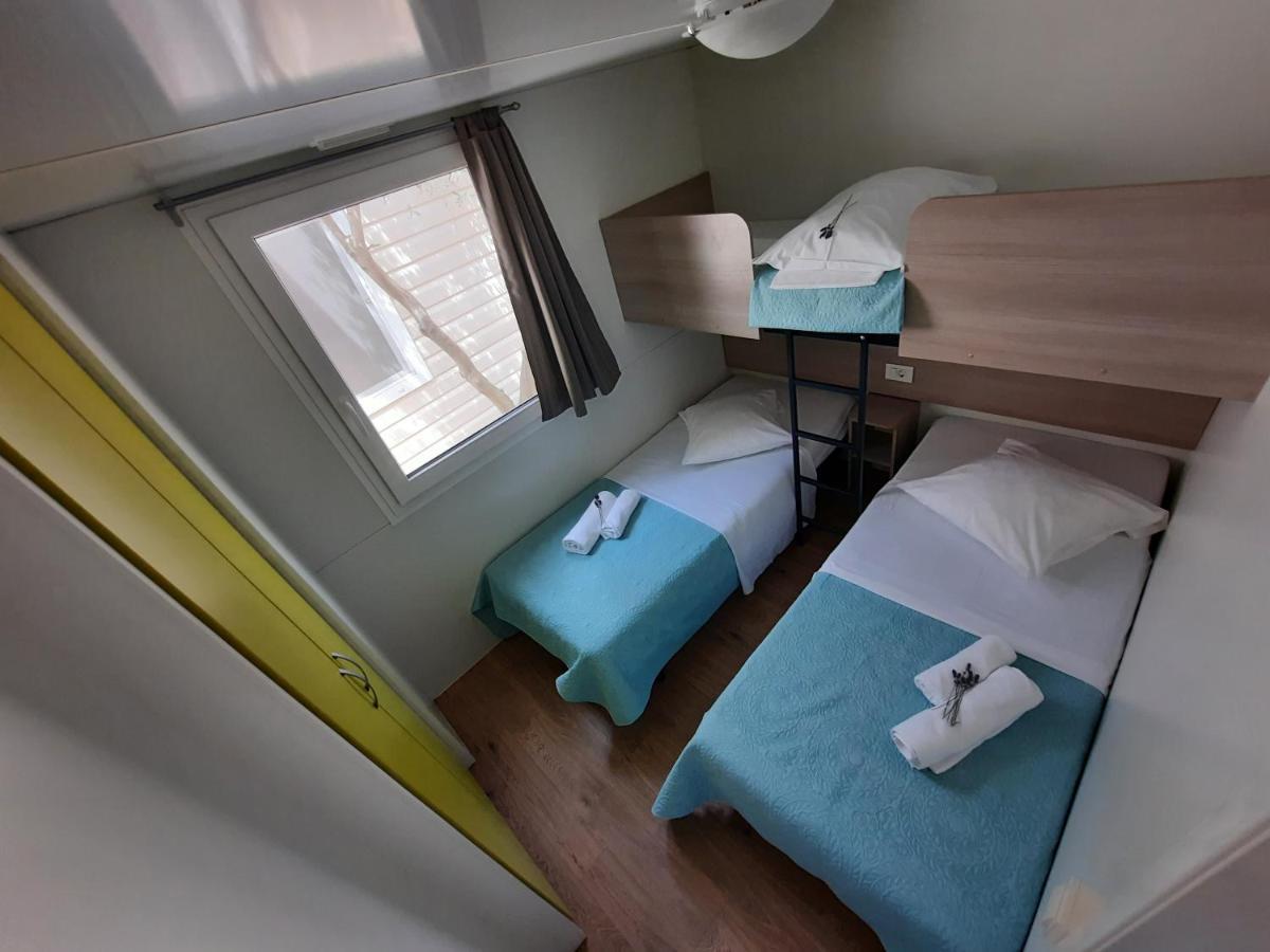 Kamp Rujno Hotel Starigrad Paklenica Ngoại thất bức ảnh