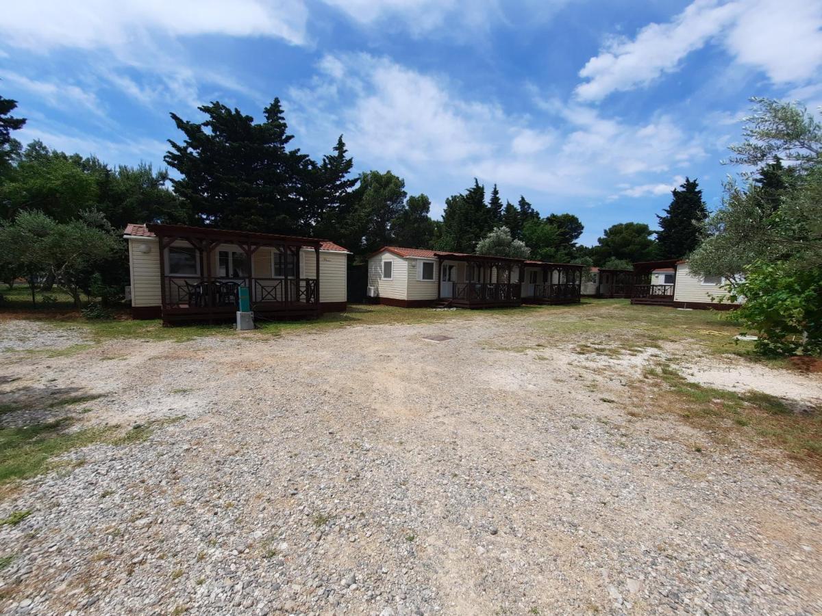 Kamp Rujno Hotel Starigrad Paklenica Ngoại thất bức ảnh