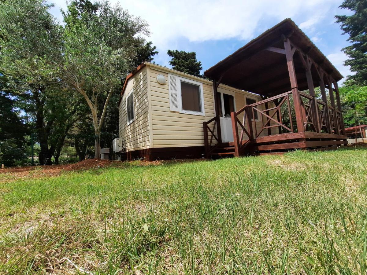 Kamp Rujno Hotel Starigrad Paklenica Ngoại thất bức ảnh