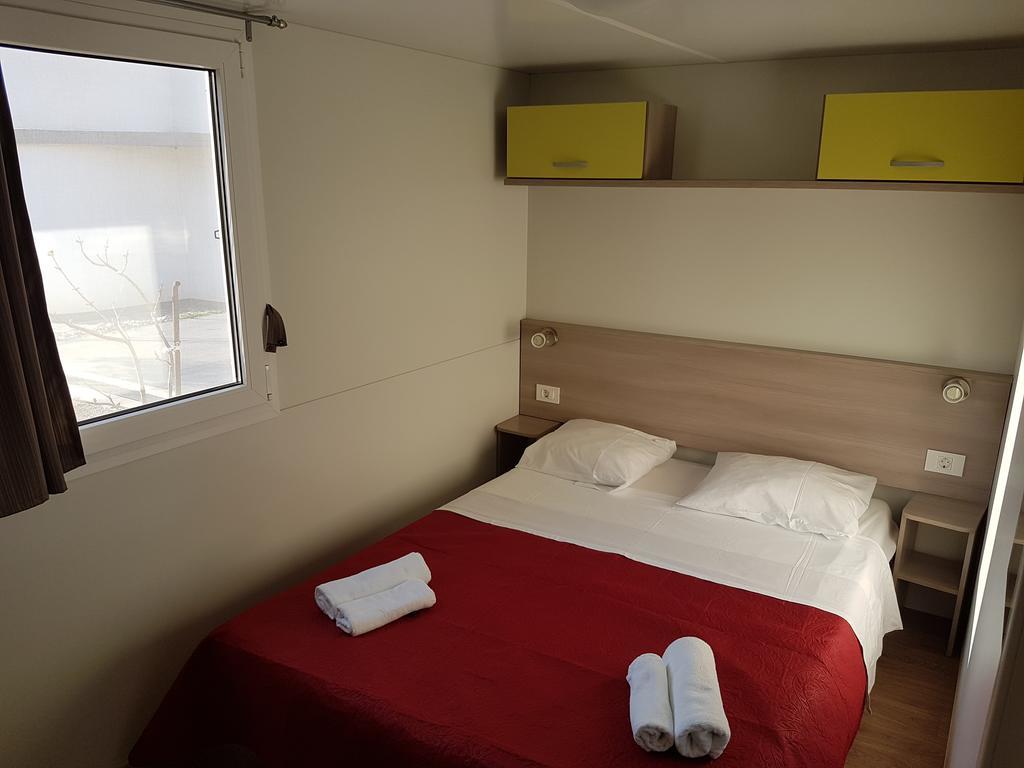 Kamp Rujno Hotel Starigrad Paklenica Ngoại thất bức ảnh